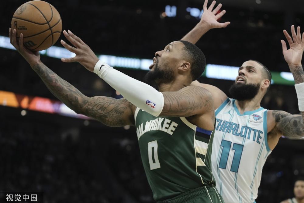 球員擔當邊 球員擔當邊