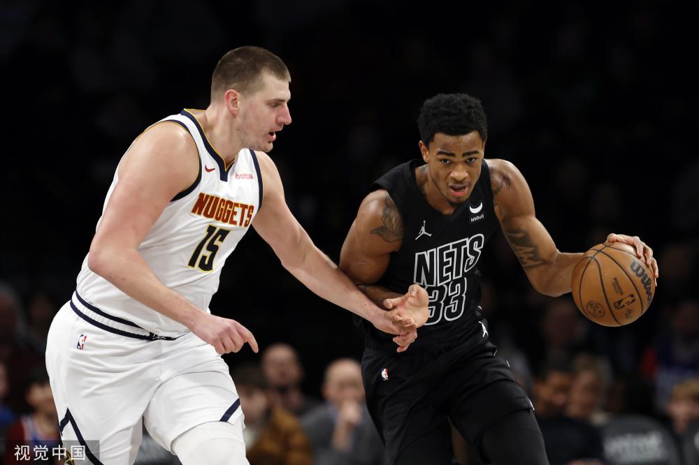 英超联赛中 英超联赛中