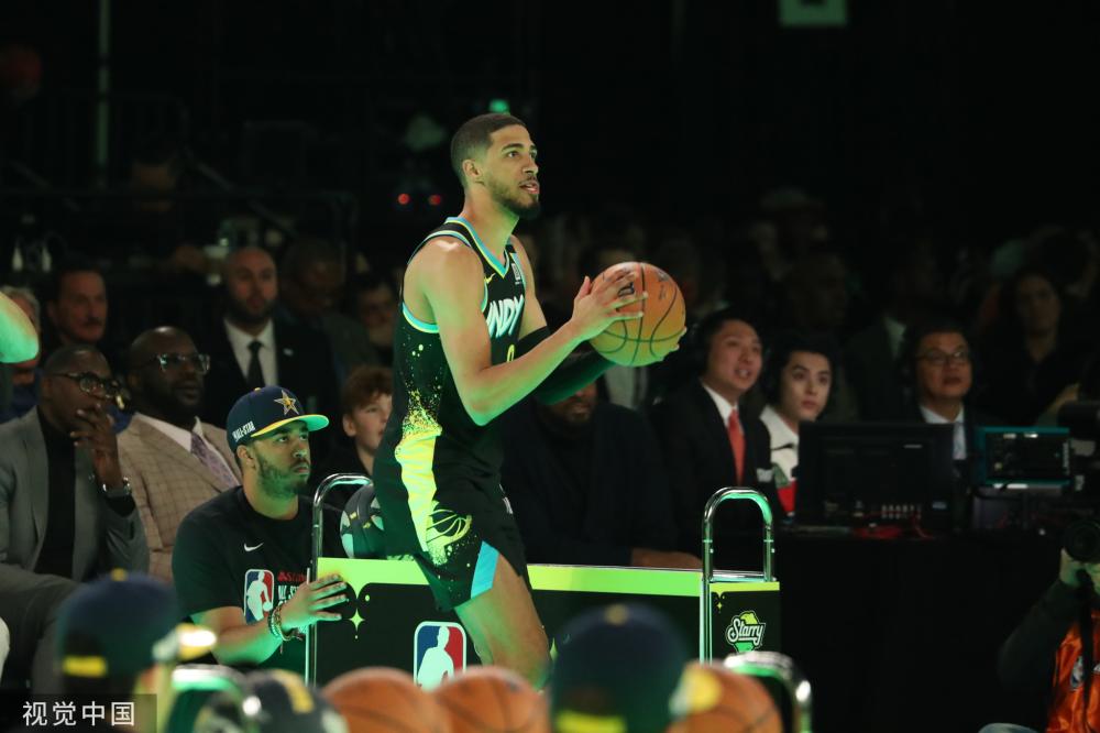 为利兹联打 为利兹联打