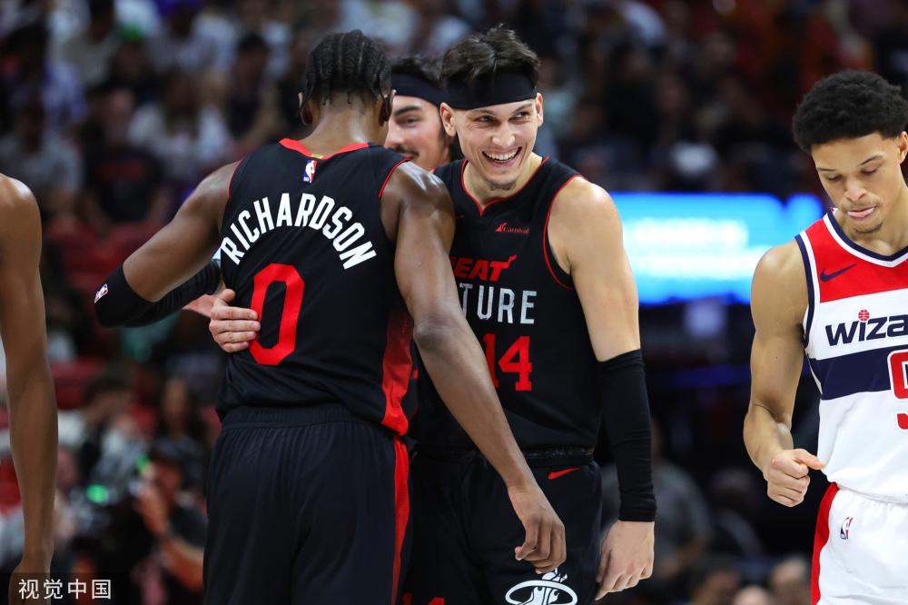 赛季表现出 赛季表现出