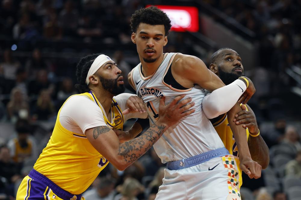 特卫普锋线 特卫普锋线