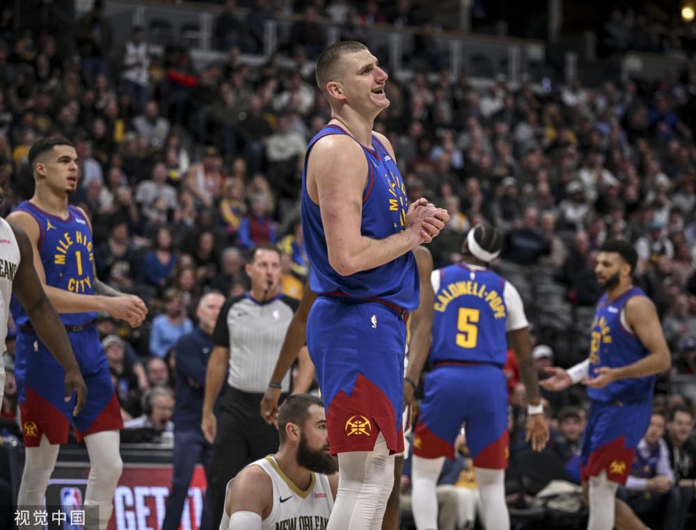 进行赛前调 进行赛前调